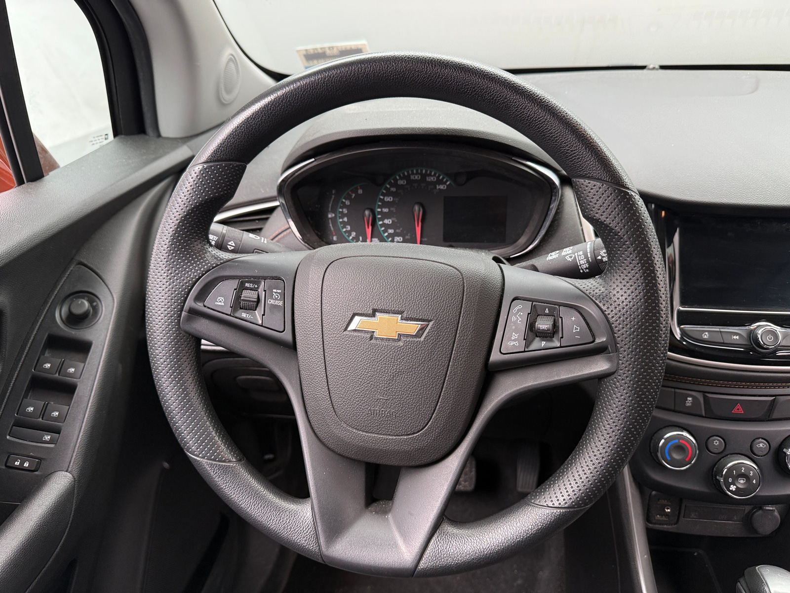 Thumbnail: 2019 Chevrolet Trax - 5