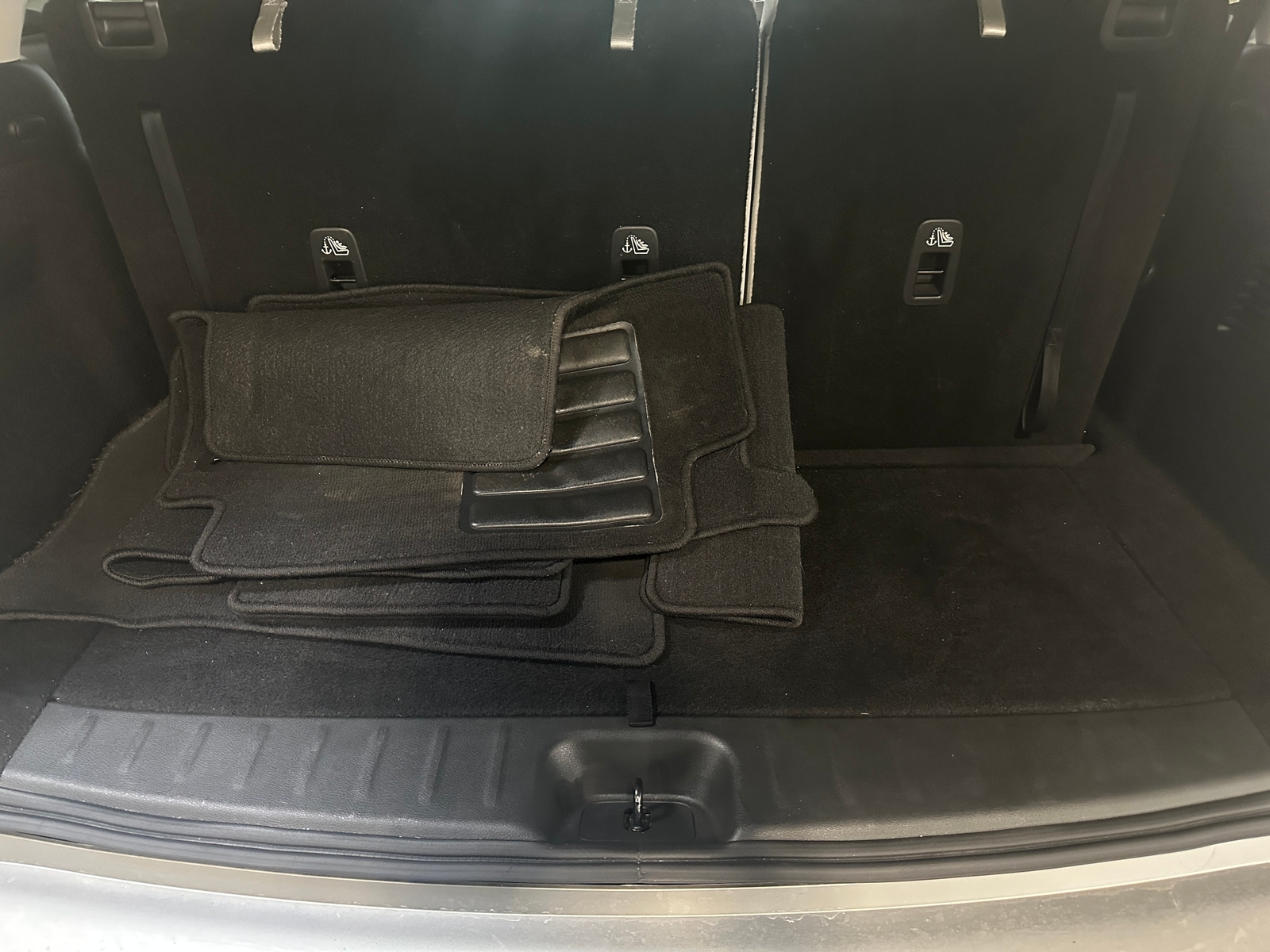 Thumbnail: 2023 Nissan Pathfinder - 6