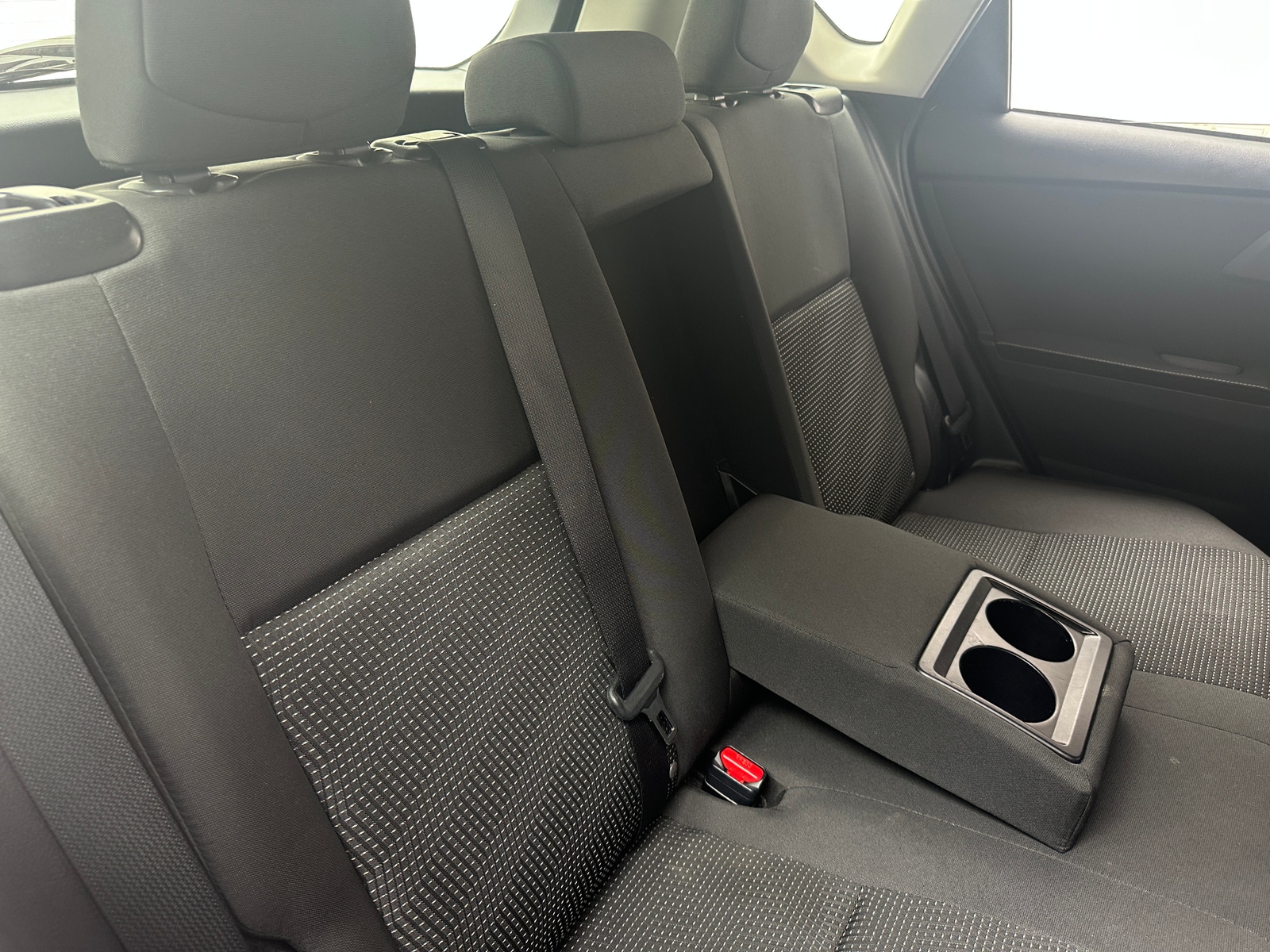 Thumbnail: 2018 Toyota Corolla iM - 6