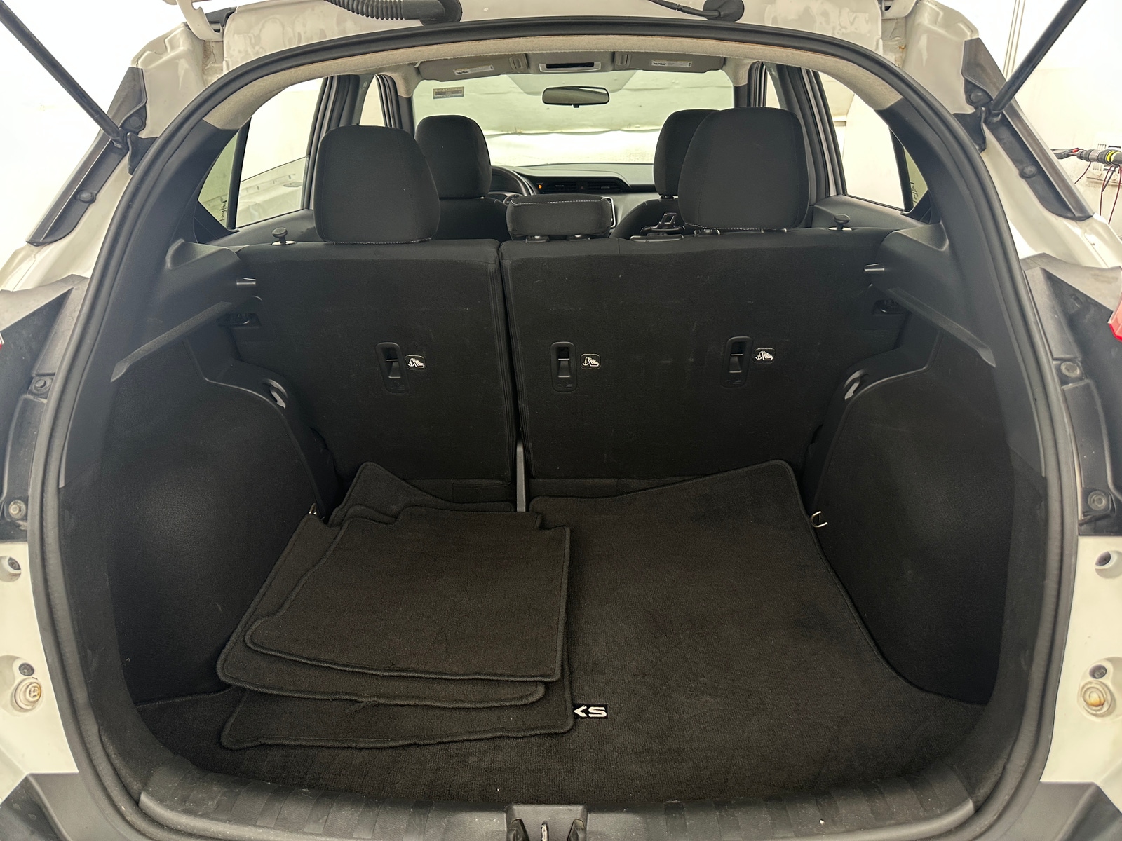 Thumbnail: 2018 Nissan Kicks - 7