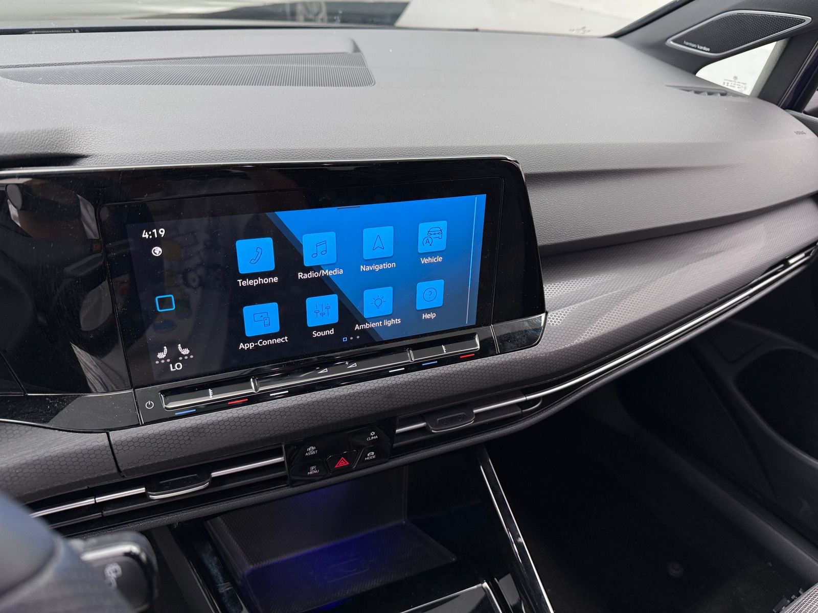 Thumbnail: 2024 Volkswagen Golf - 4