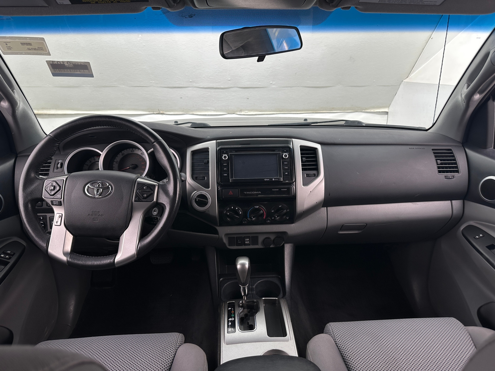 Thumbnail: 2015 Toyota Tacoma - 3