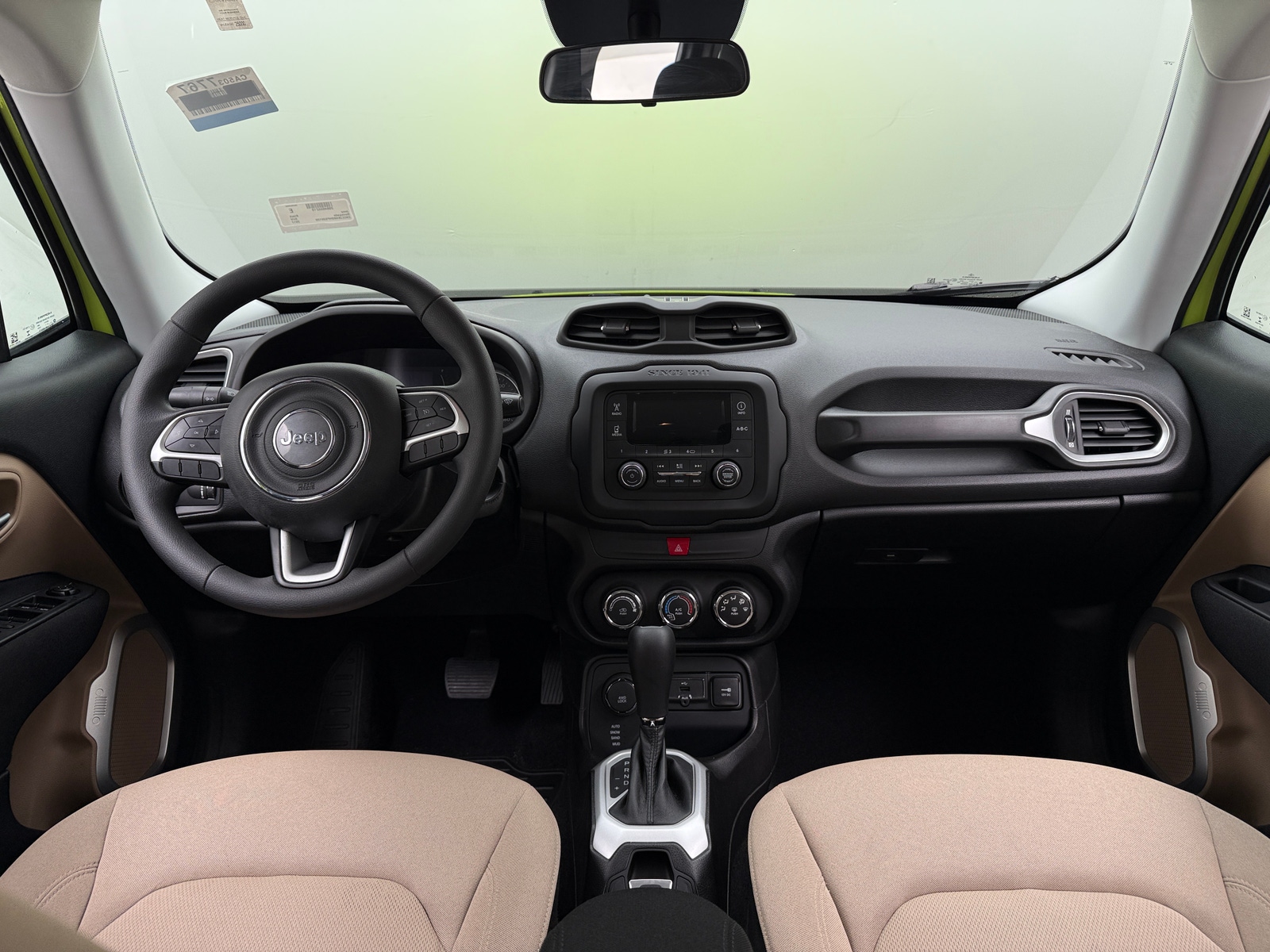 Thumbnail: 2017 Jeep Renegade - 3