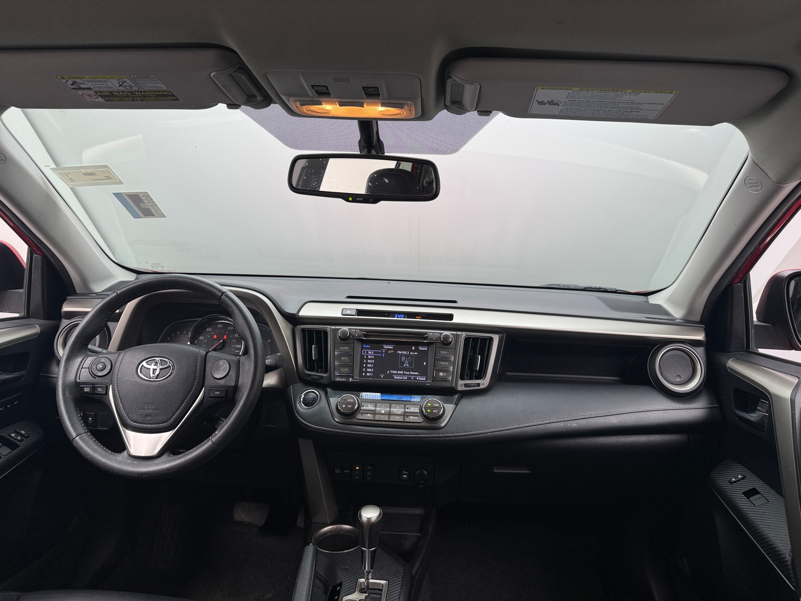 Thumbnail: 2015 Toyota RAV4 - 2