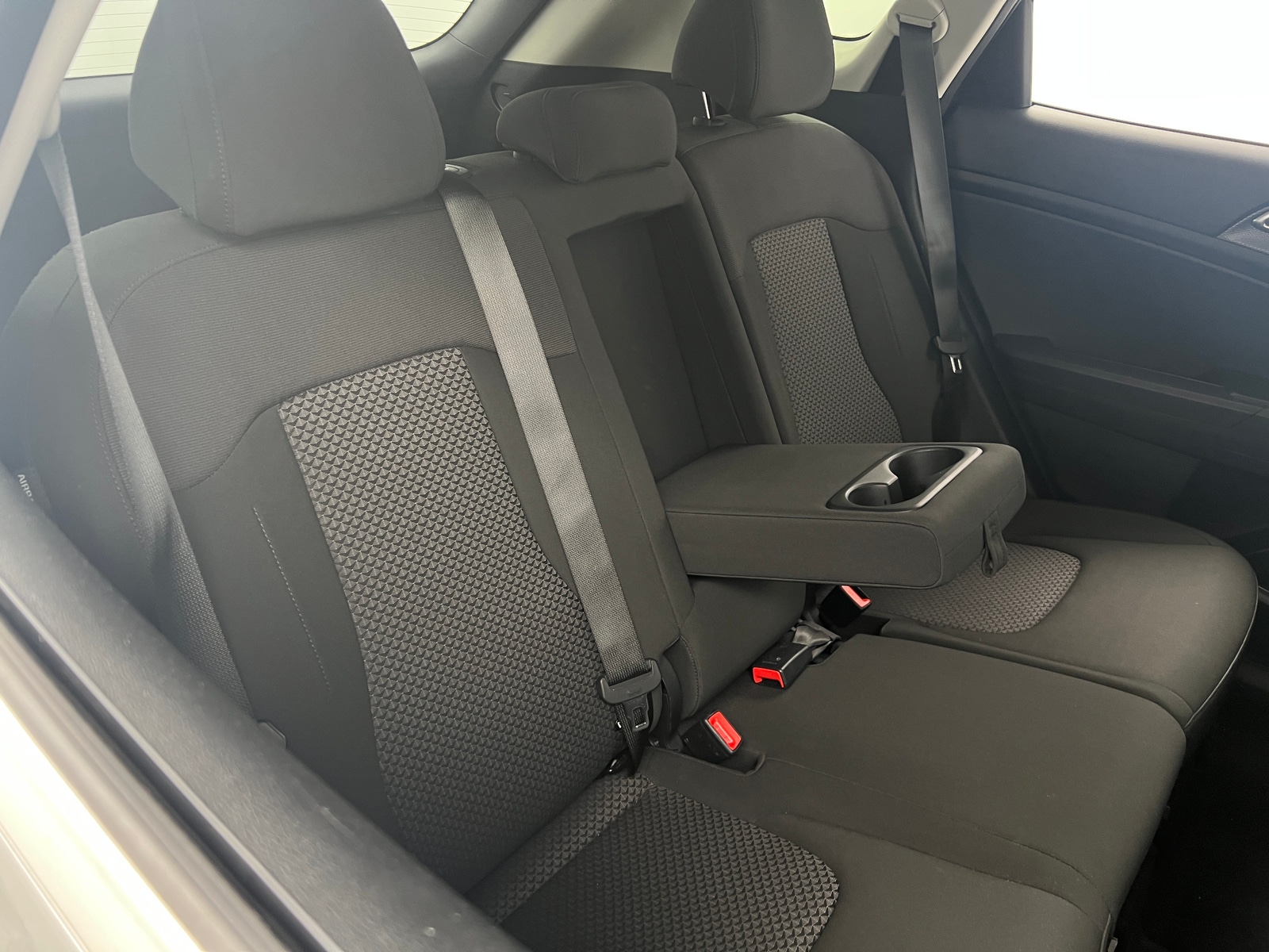 Thumbnail: 2025 Kia Sportage - 6