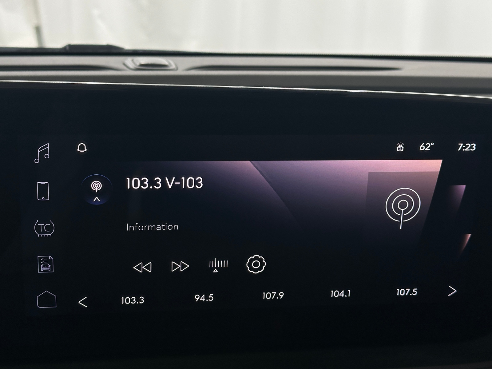 Thumbnail: 2025 Buick Envista - 4