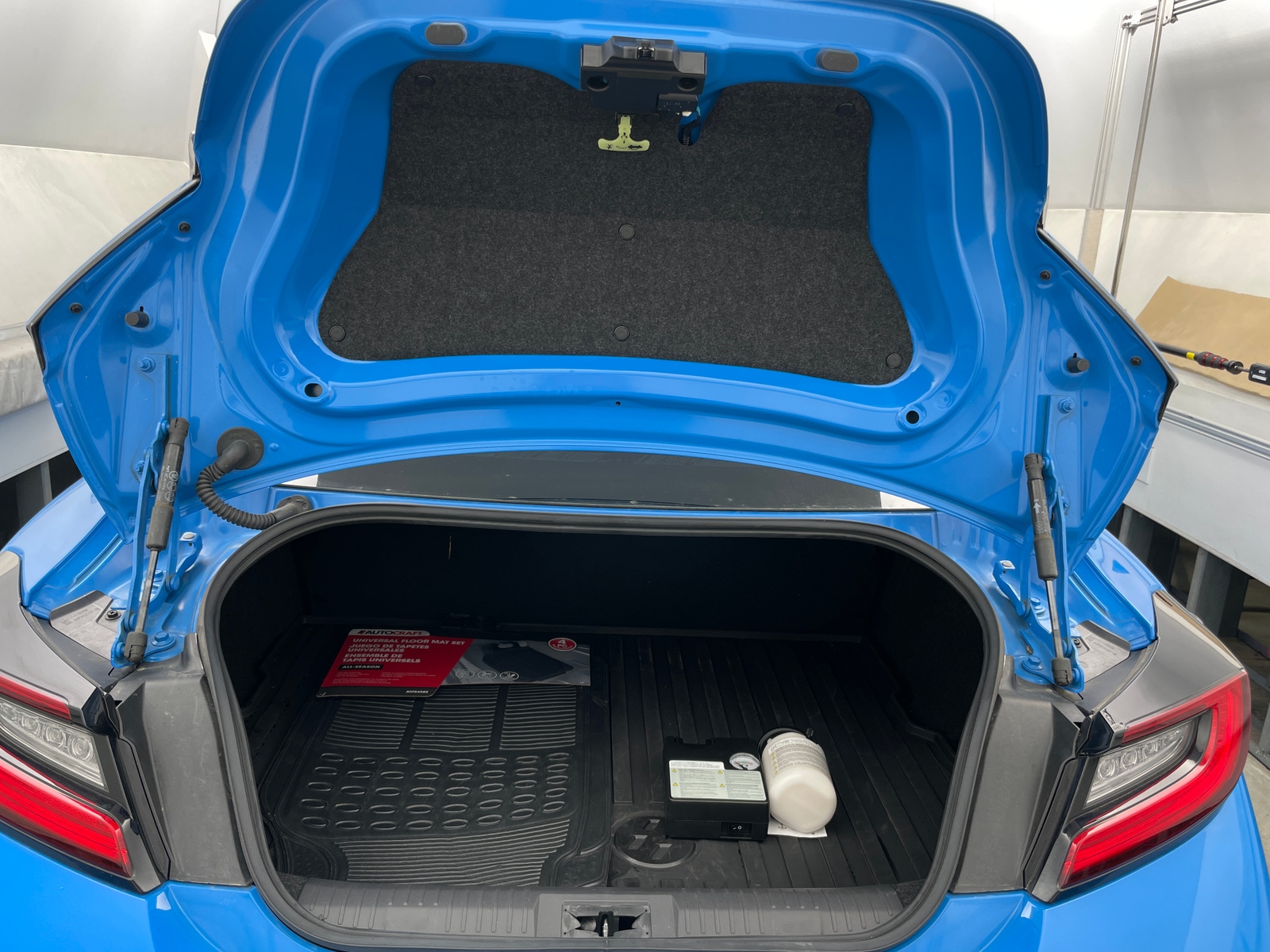 Thumbnail: 2023 Toyota GR86 - 4