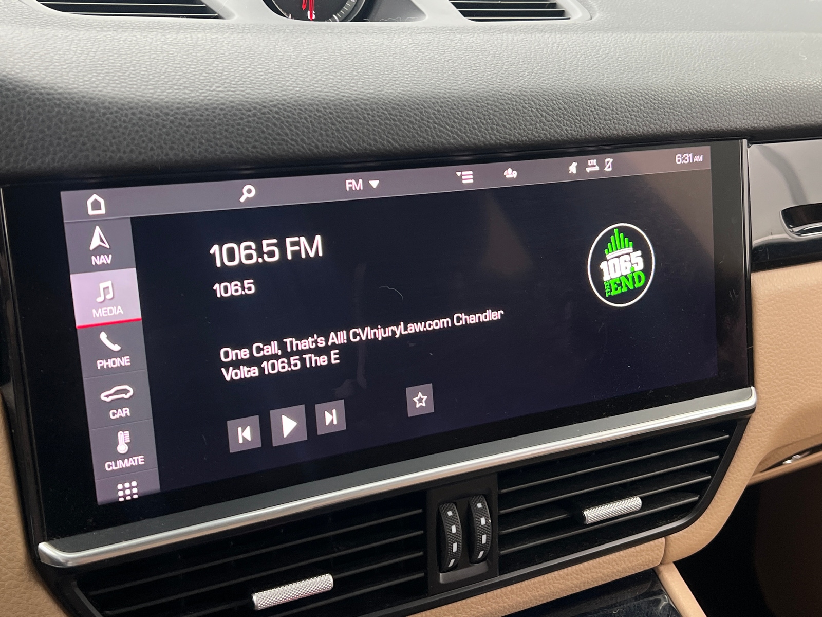 Thumbnail: 2020 Porsche Cayenne - 3