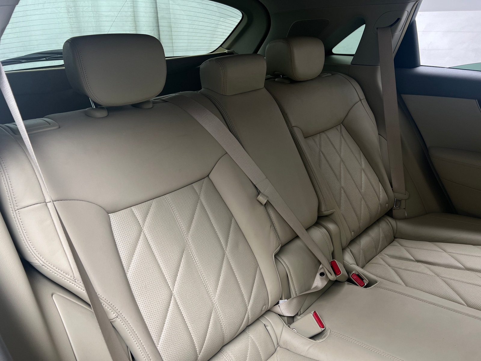 Thumbnail: 2016 INFINITI QX70 - 5