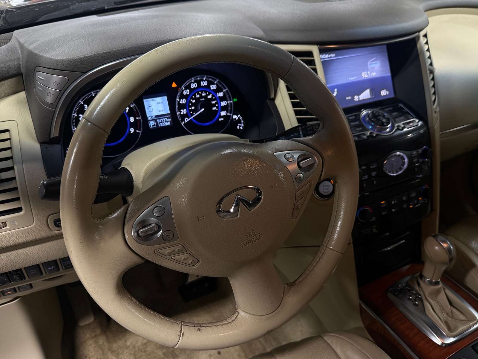 Thumbnail: 2016 INFINITI QX70 - 4