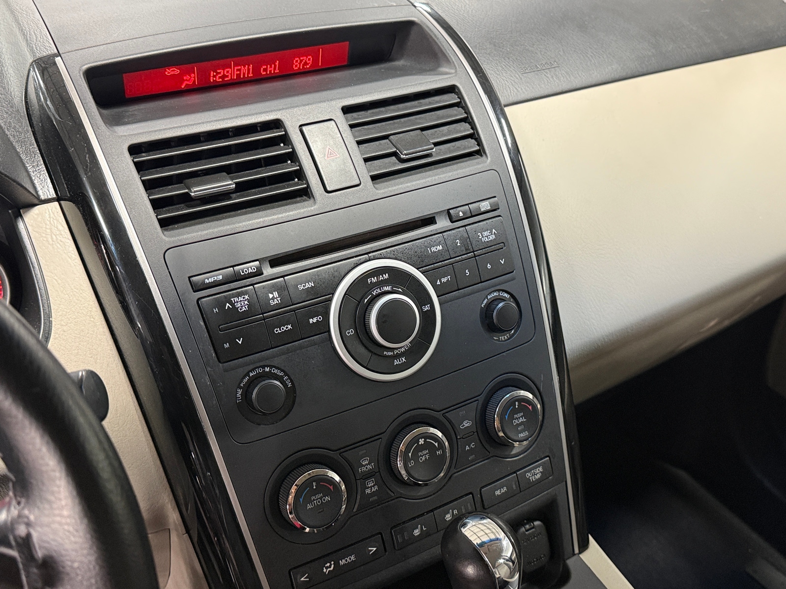 Thumbnail: 2010 Mazda CX-9 - 3