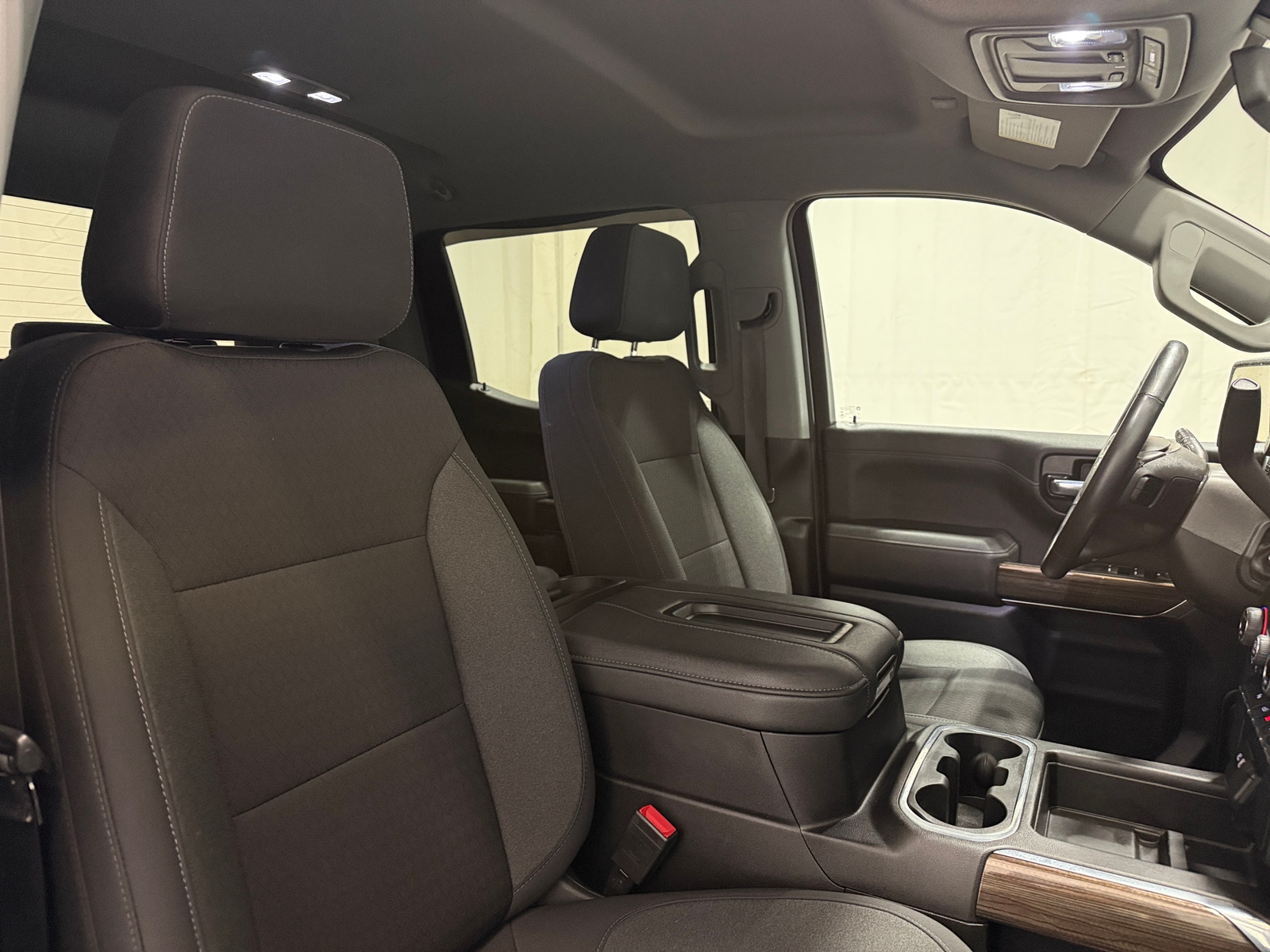 Thumbnail: 2022 Chevrolet Silverado 1500 - 2