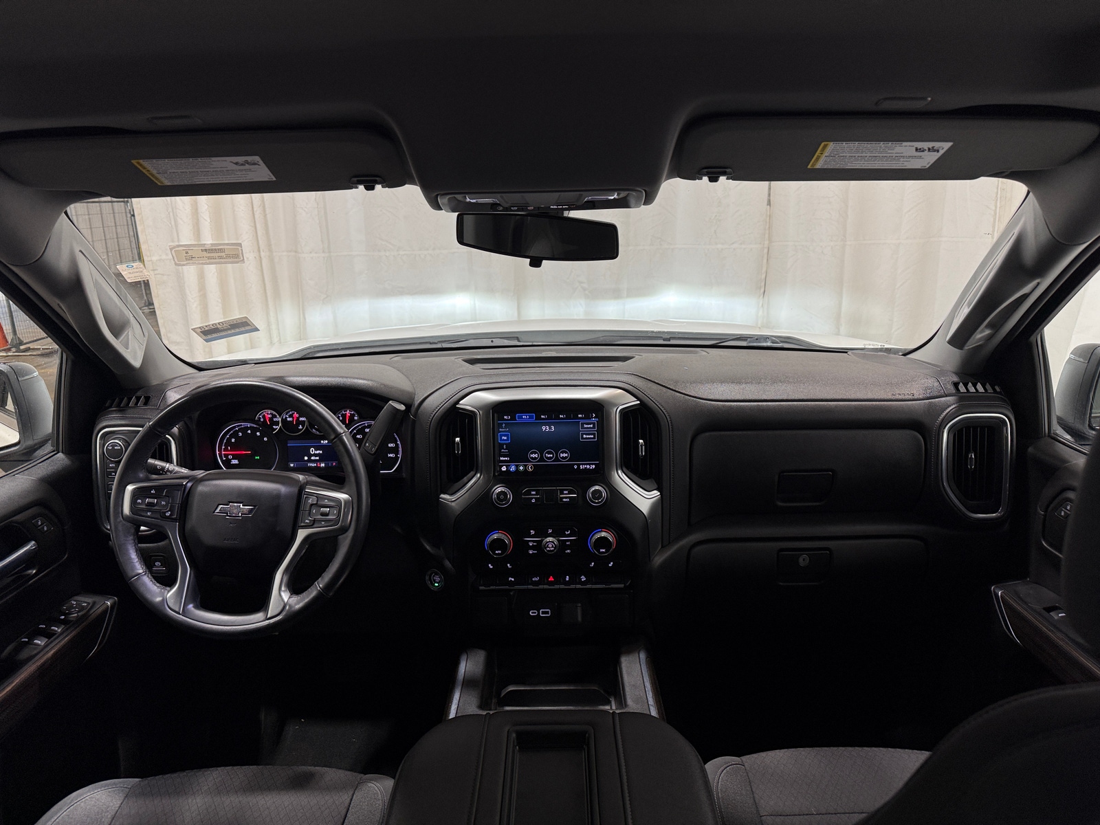 Thumbnail: 2022 Chevrolet Silverado 1500 - 3