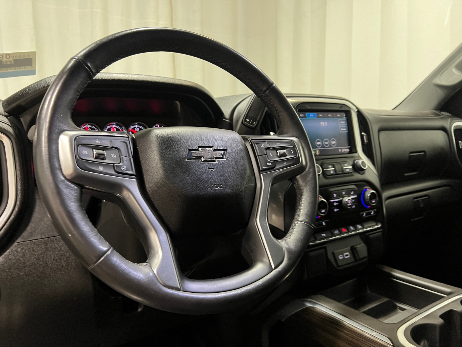 Thumbnail: 2022 Chevrolet Silverado 1500 - 5