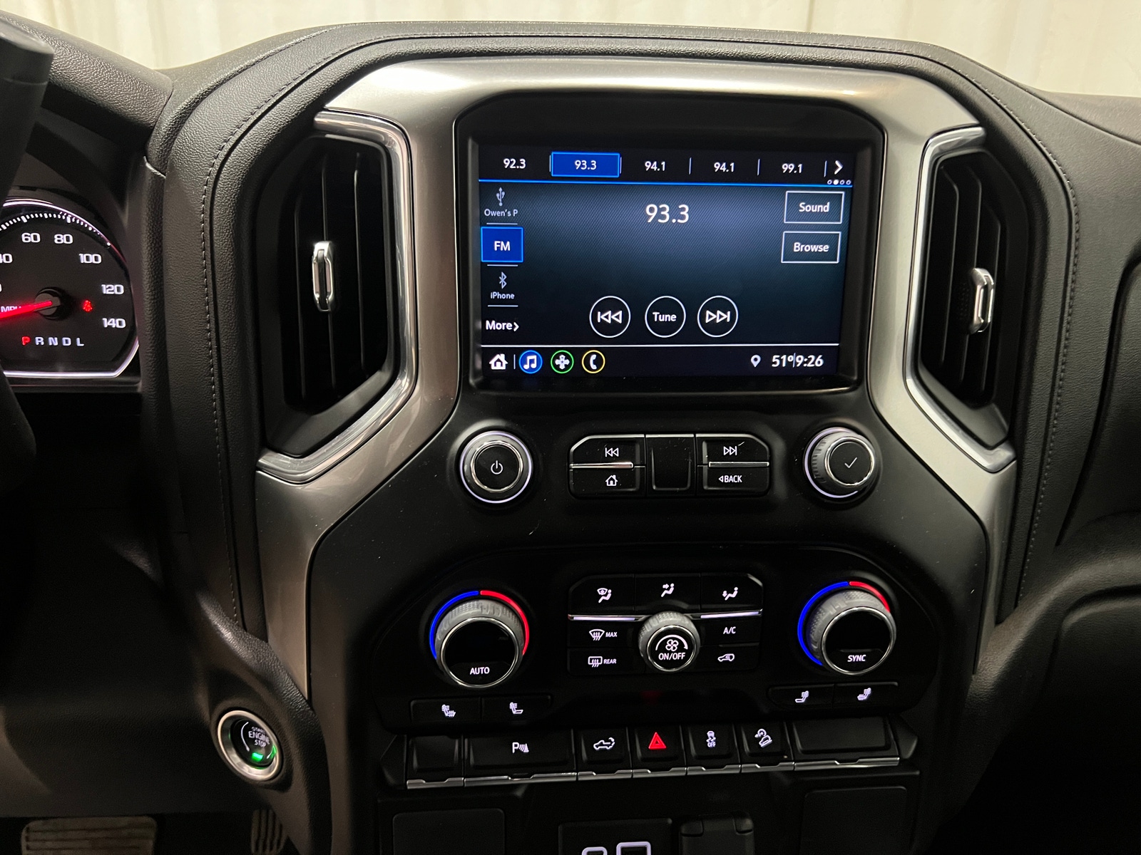 Thumbnail: 2022 Chevrolet Silverado 1500 - 4