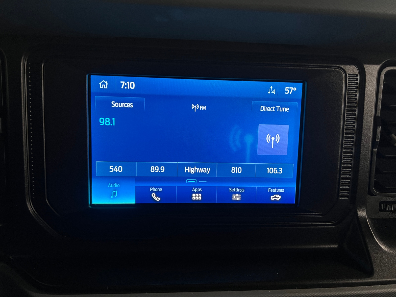 Thumbnail: 2021 Ford Bronco - 4