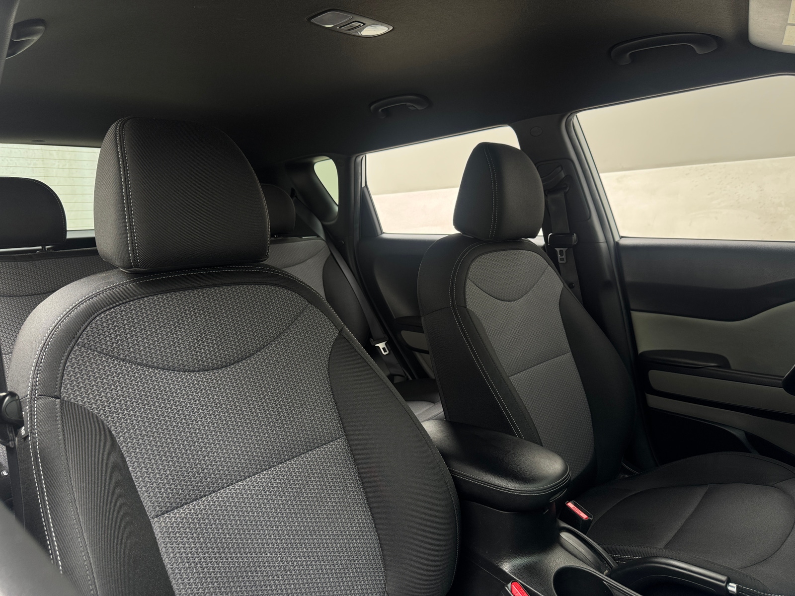 Thumbnail: 2017 Kia Soul - 2