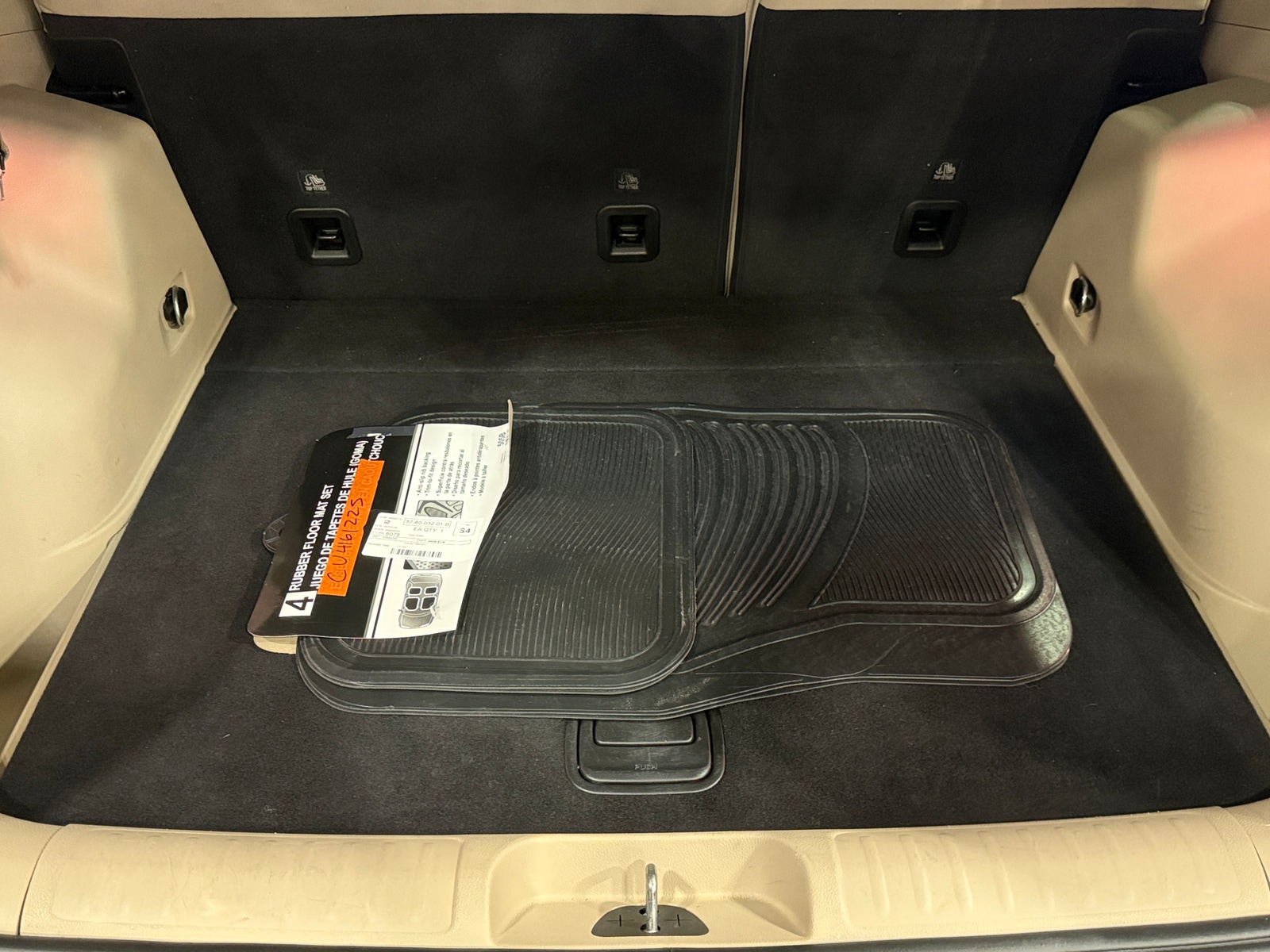 Thumbnail: 2020 Jeep Cherokee - 7