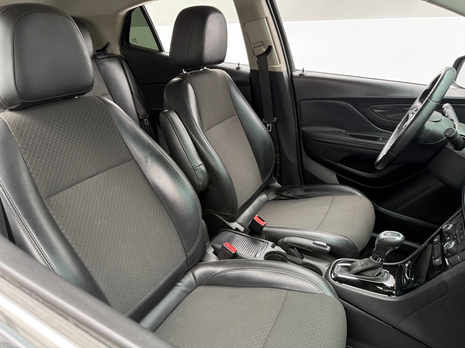 Thumbnail: 2018 Buick Encore - 2