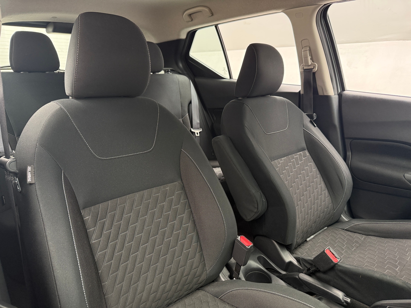 Thumbnail: 2022 Nissan Kicks - 2