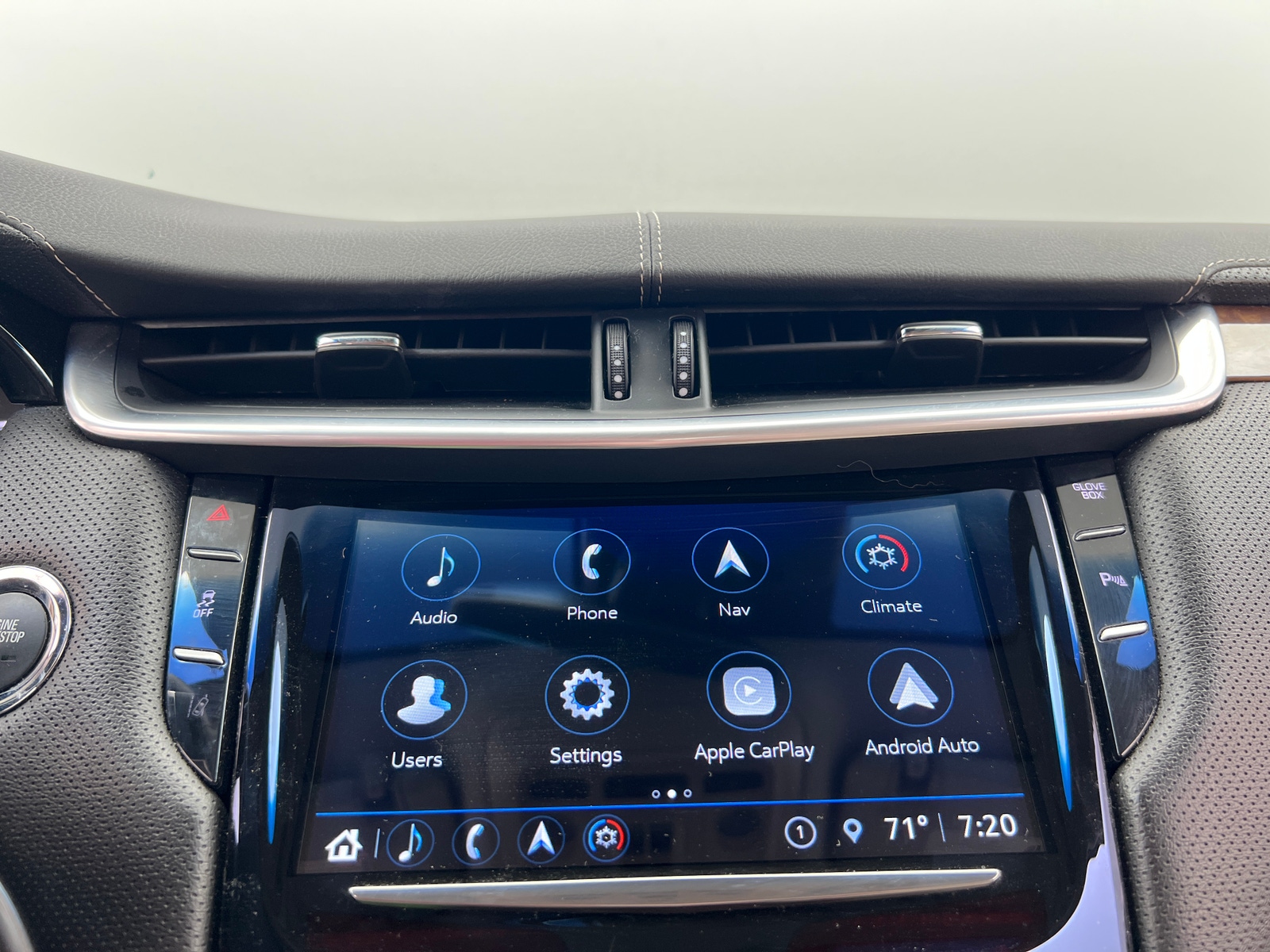 Thumbnail: 2019 Cadillac XTS - 3