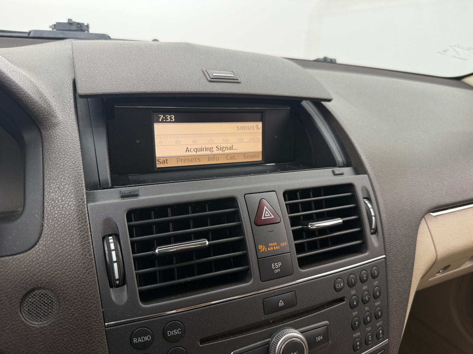 Thumbnail: 2010 Mercedes-Benz C-Class - 3