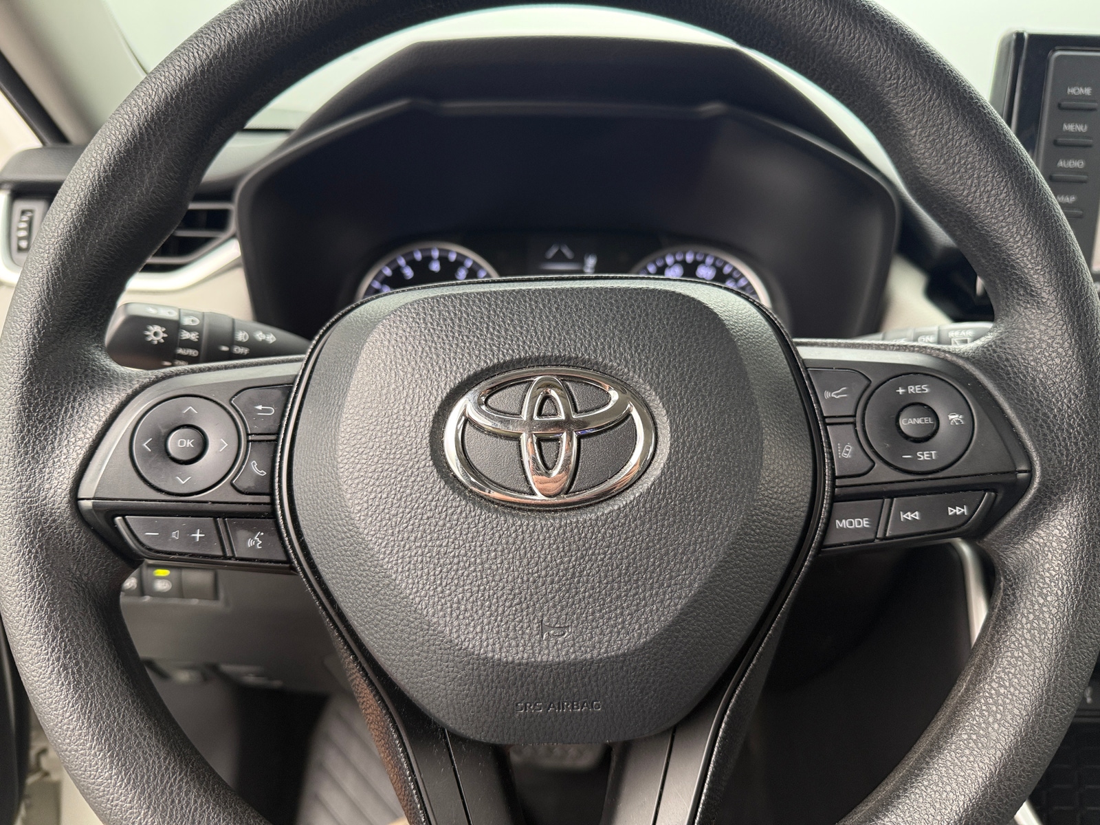 Thumbnail: 2021 Toyota RAV4 - 5