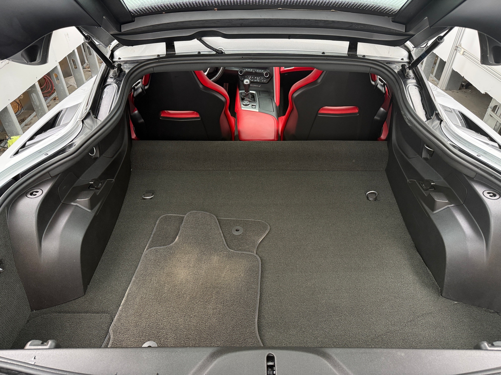 Thumbnail: 2014 Chevrolet Corvette - 4