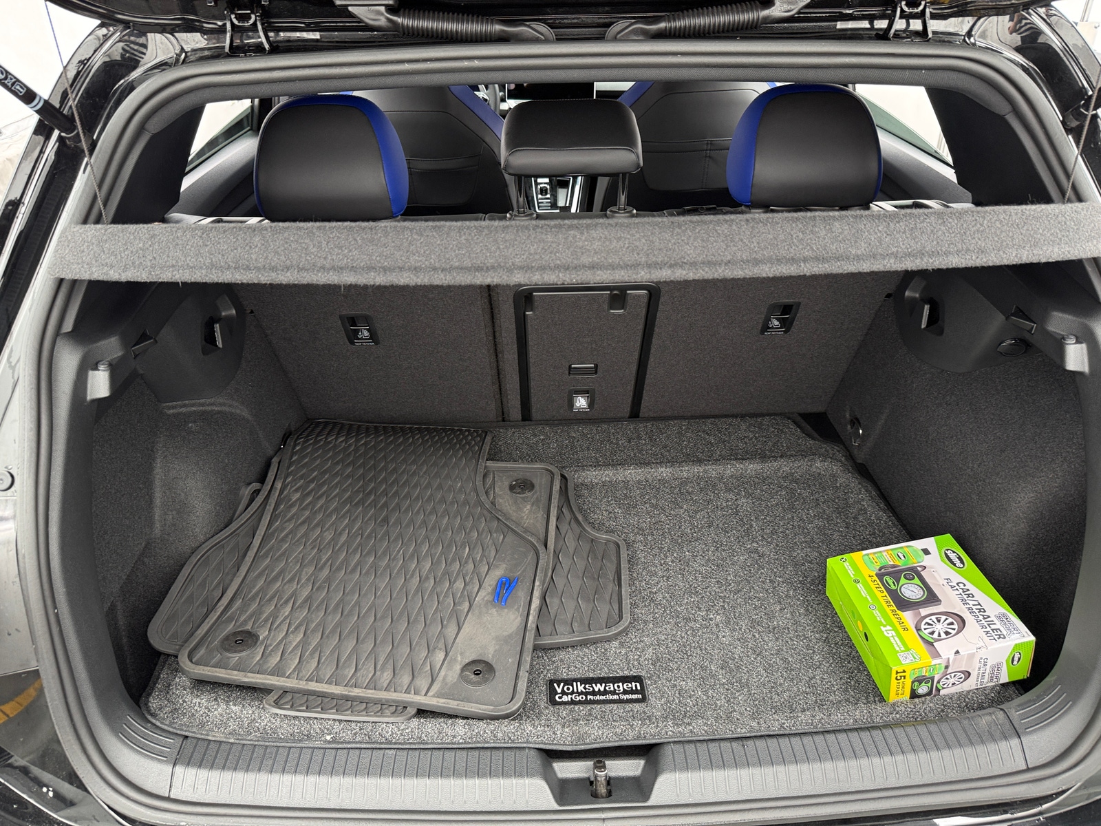 Thumbnail: 2025 Volkswagen Golf - 6