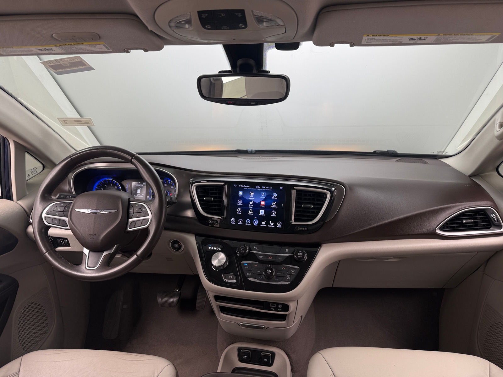 Thumbnail: 2017 Chrysler Pacifica - 2