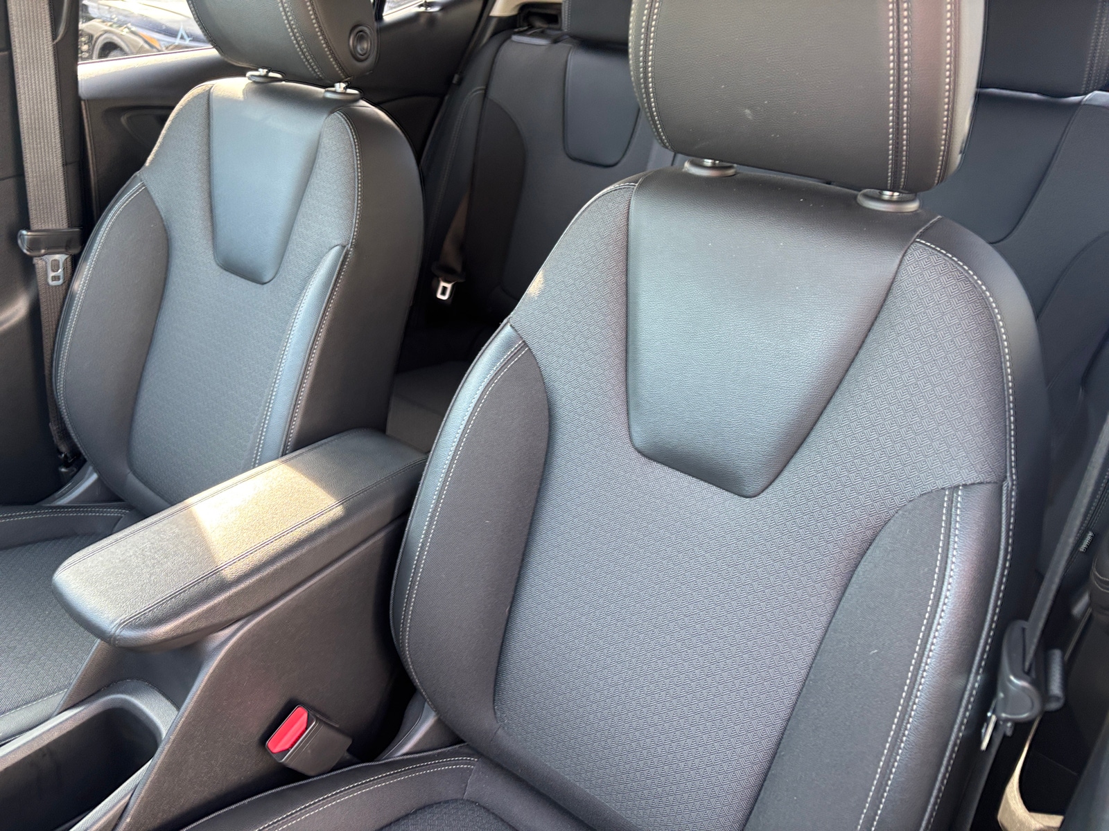 Thumbnail: 2025 Buick Encore GX - 2