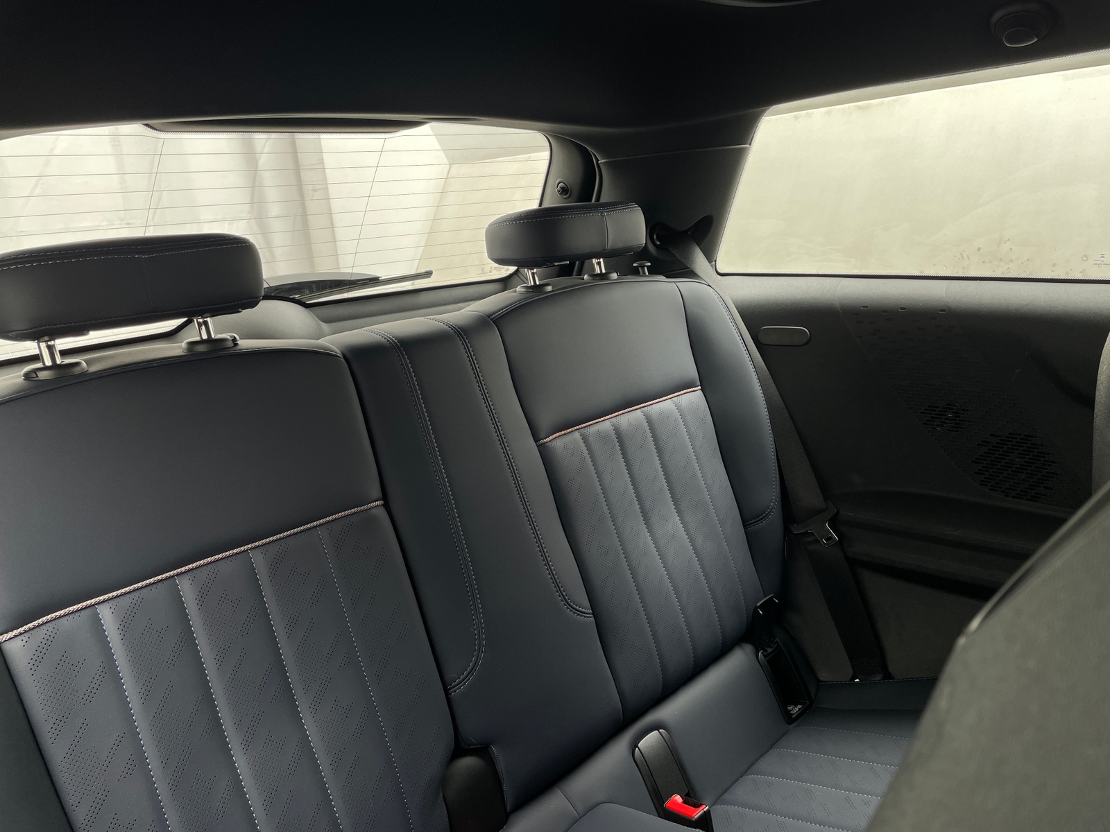 Thumbnail: 2025 MINI Cooper Hardtop - 4