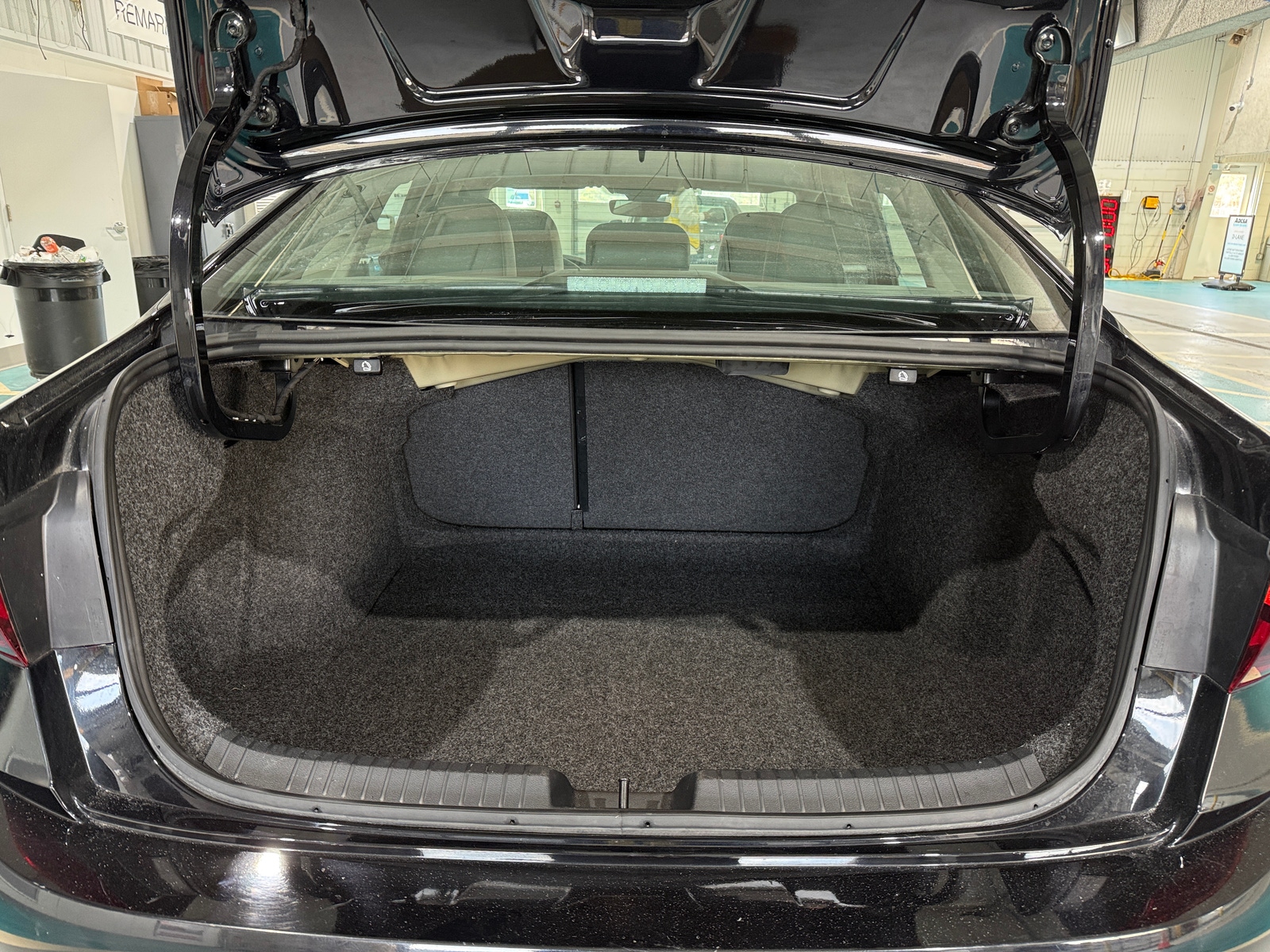 Thumbnail: 2025 Volkswagen Jetta - 6