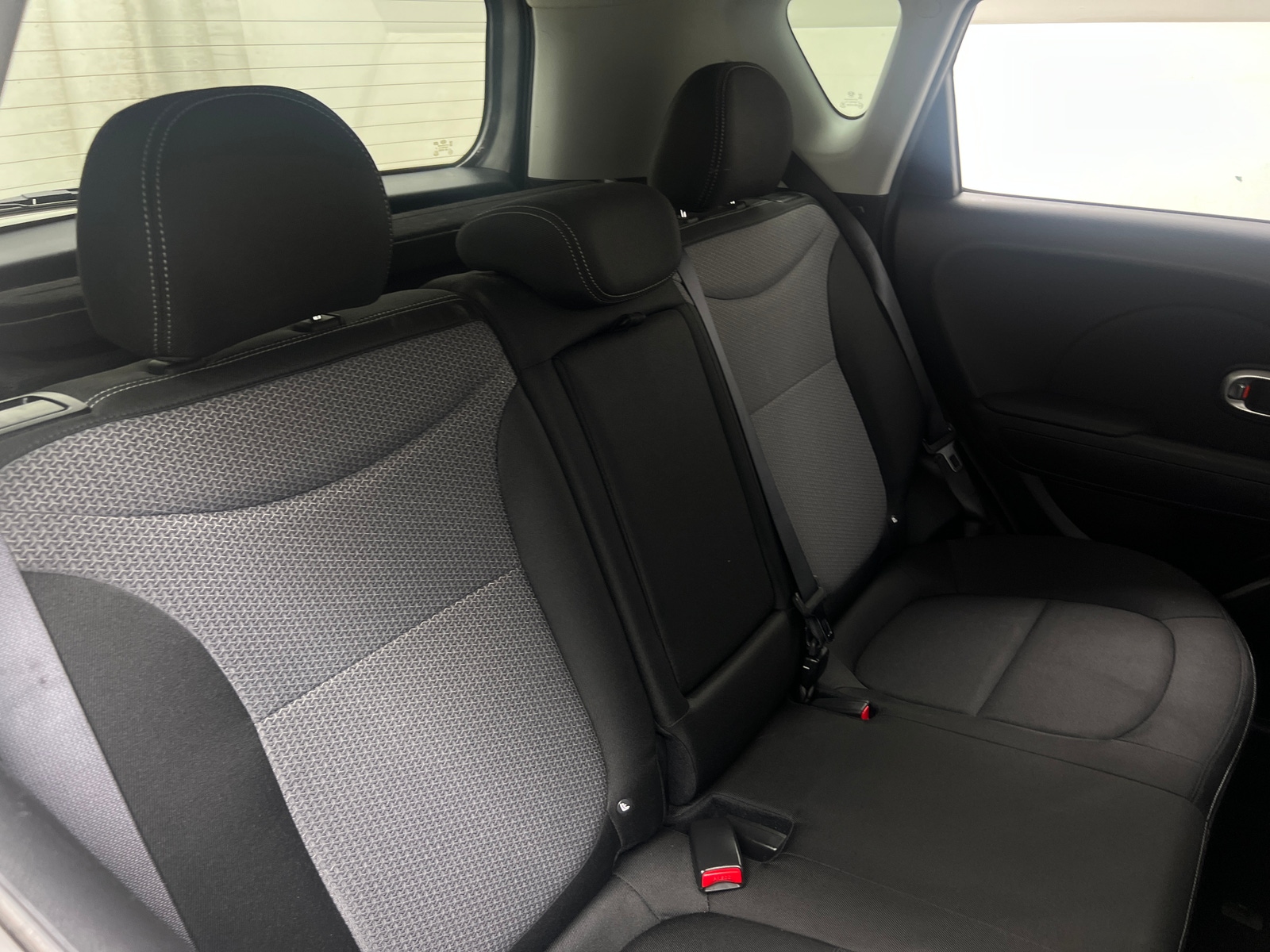 Thumbnail: 2017 Kia Soul - 6