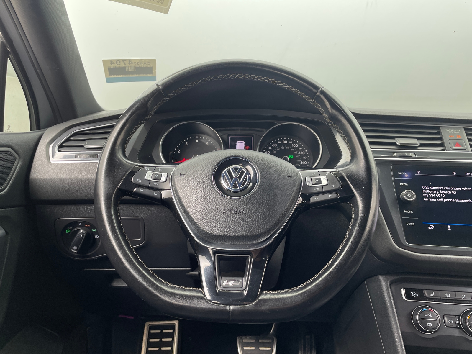 Thumbnail: 2021 Volkswagen Tiguan - 4