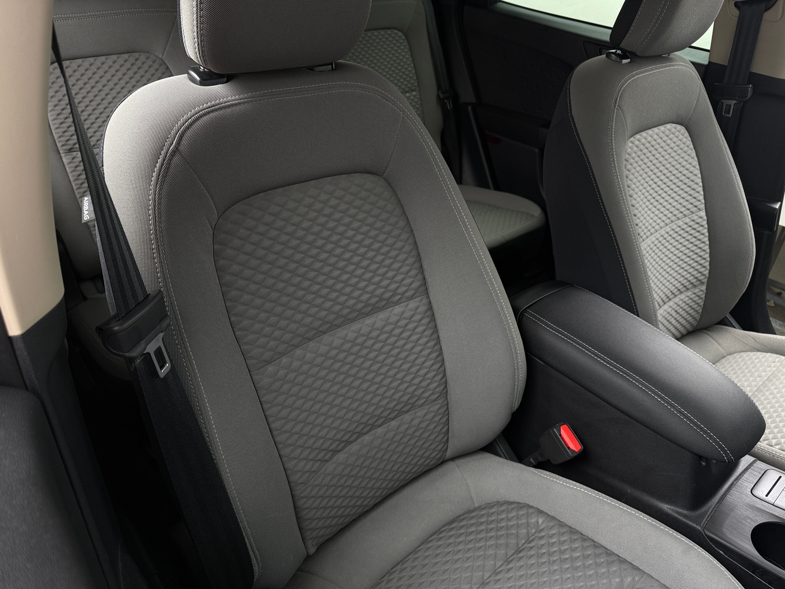 Thumbnail: 2020 Ford Escape - 2