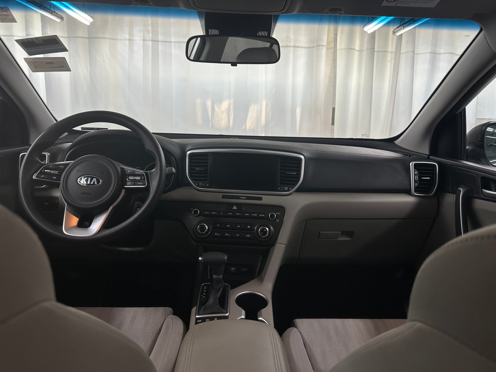 Thumbnail: 2022 Kia Sportage - 3