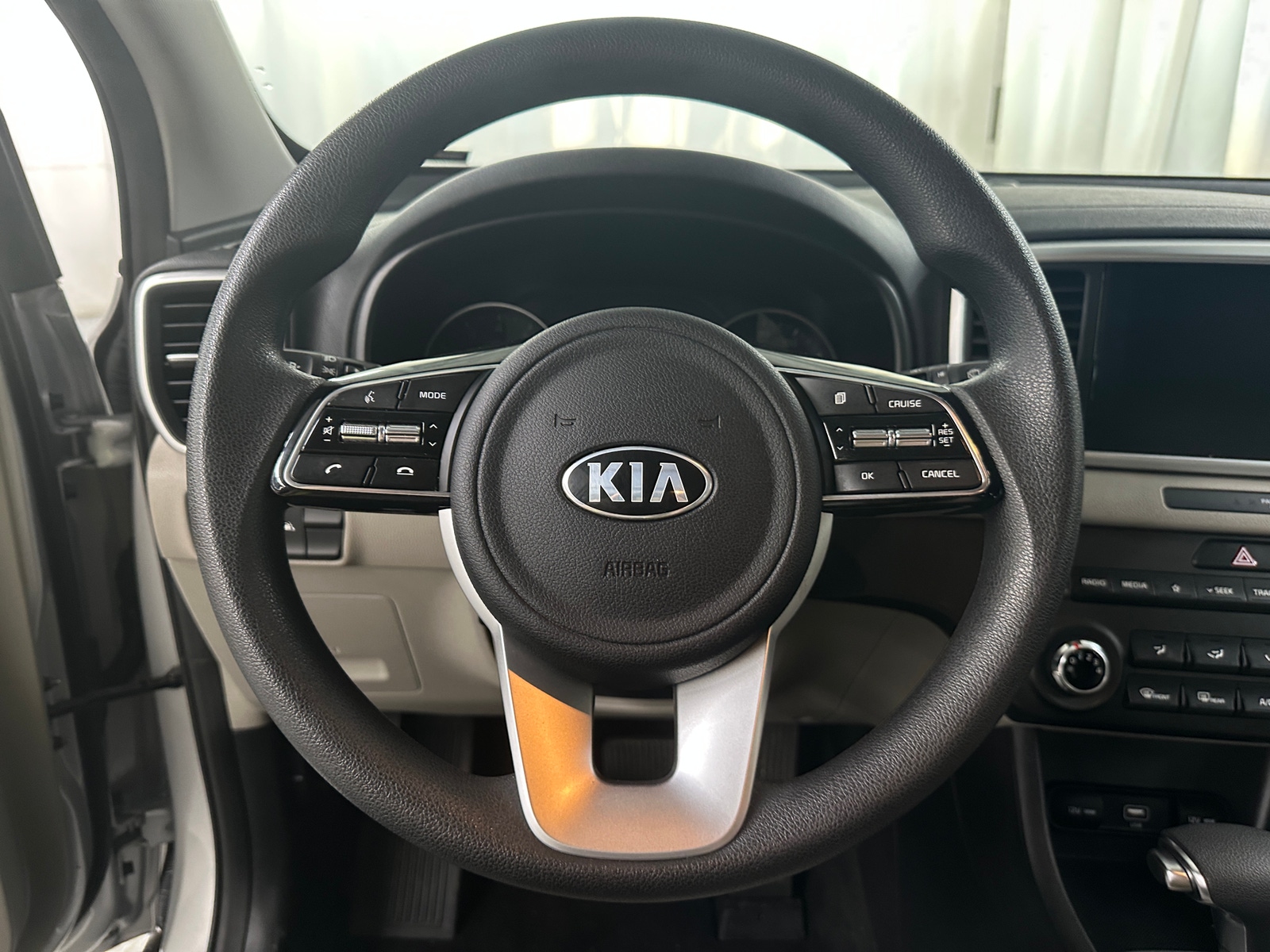 Thumbnail: 2022 Kia Sportage - 5