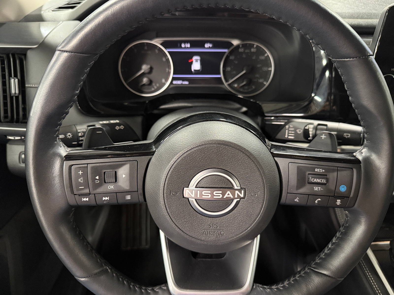 Thumbnail: 2023 Nissan Pathfinder - 4