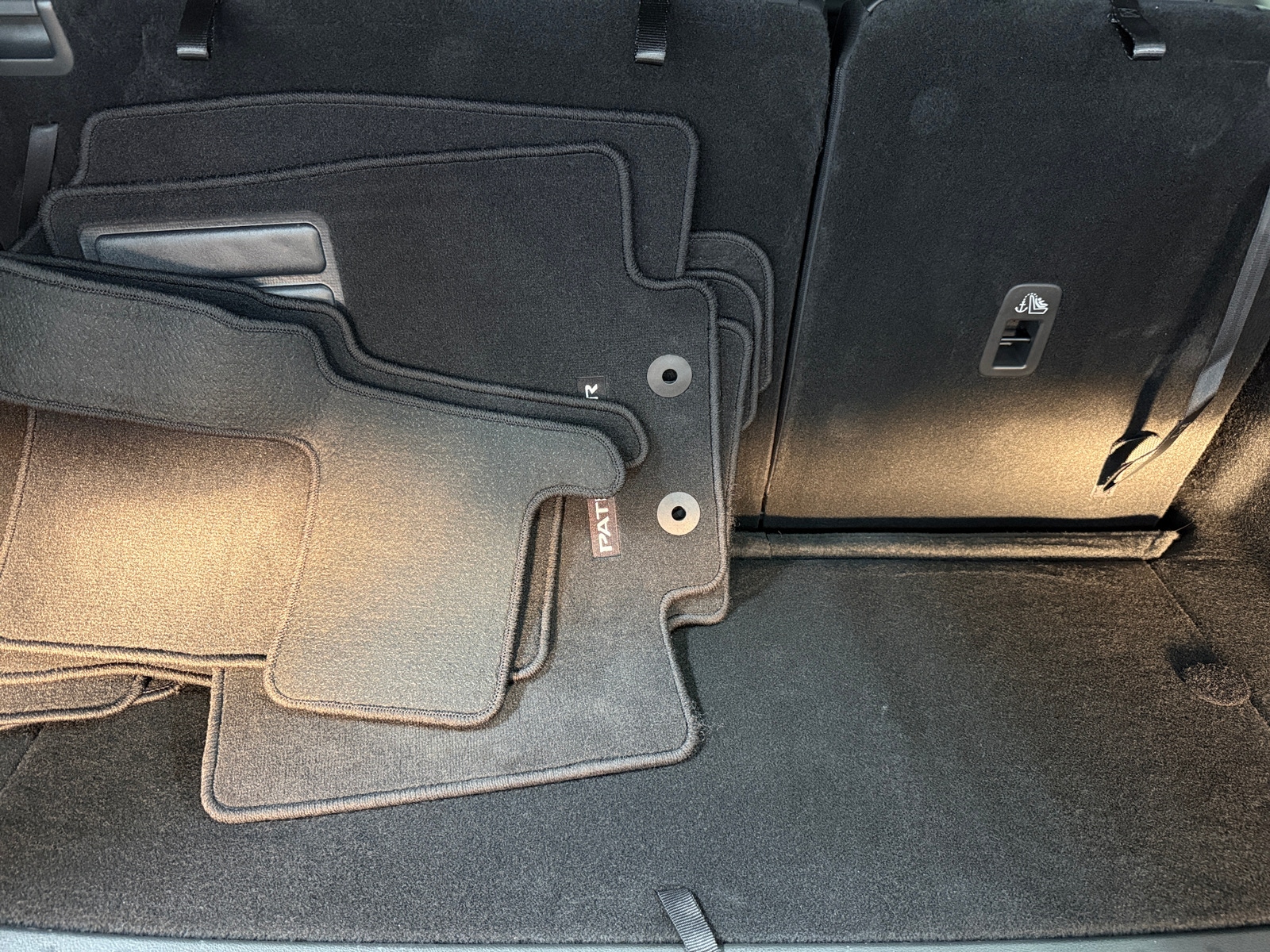 Thumbnail: 2023 Nissan Pathfinder - 6