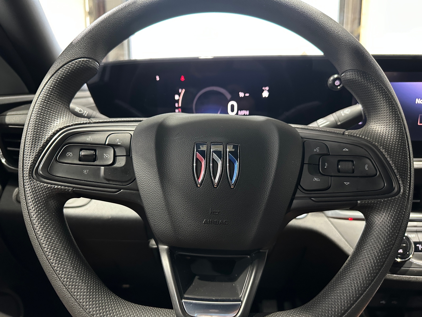 Thumbnail: 2025 Buick Envista - 4