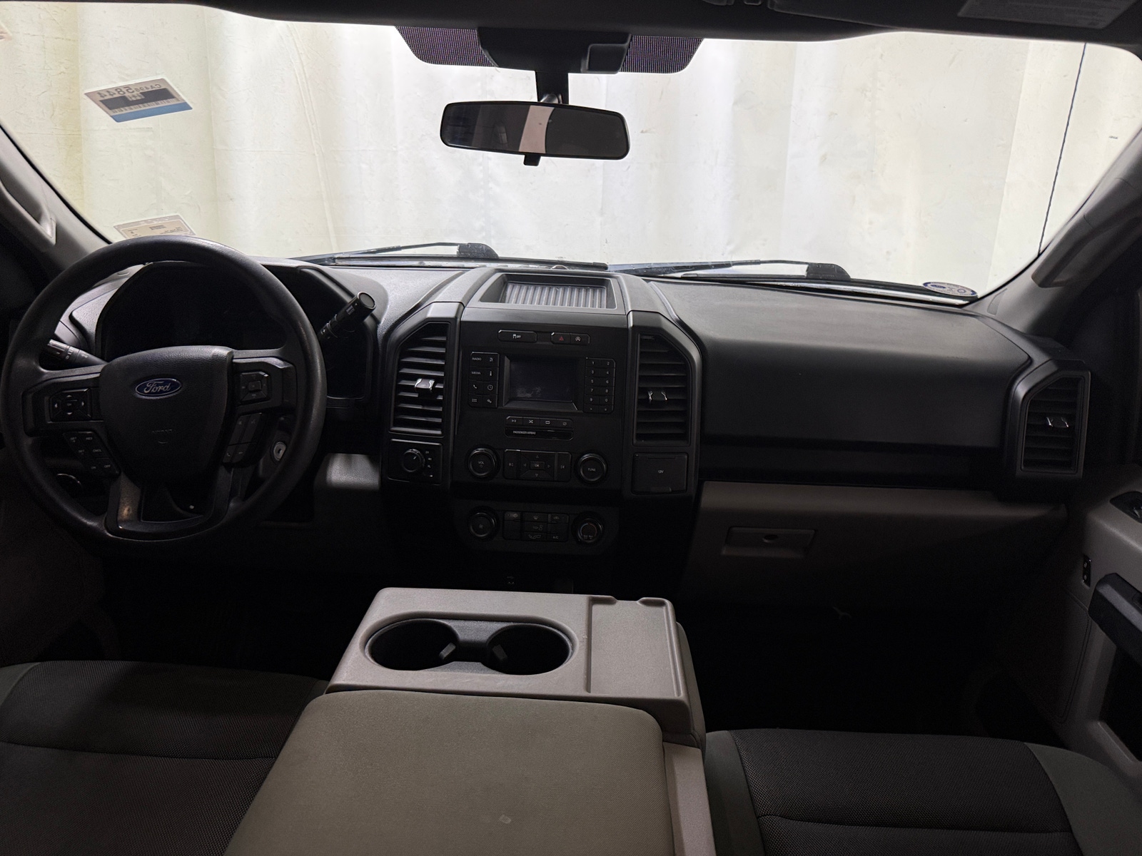 Thumbnail: 2020 Ford Econoline - 3