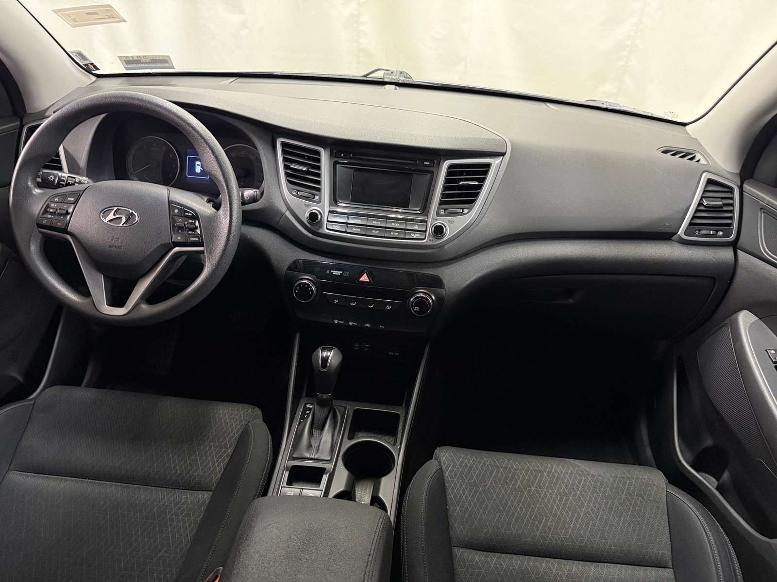 Thumbnail: 2016 Hyundai Tucson - 3