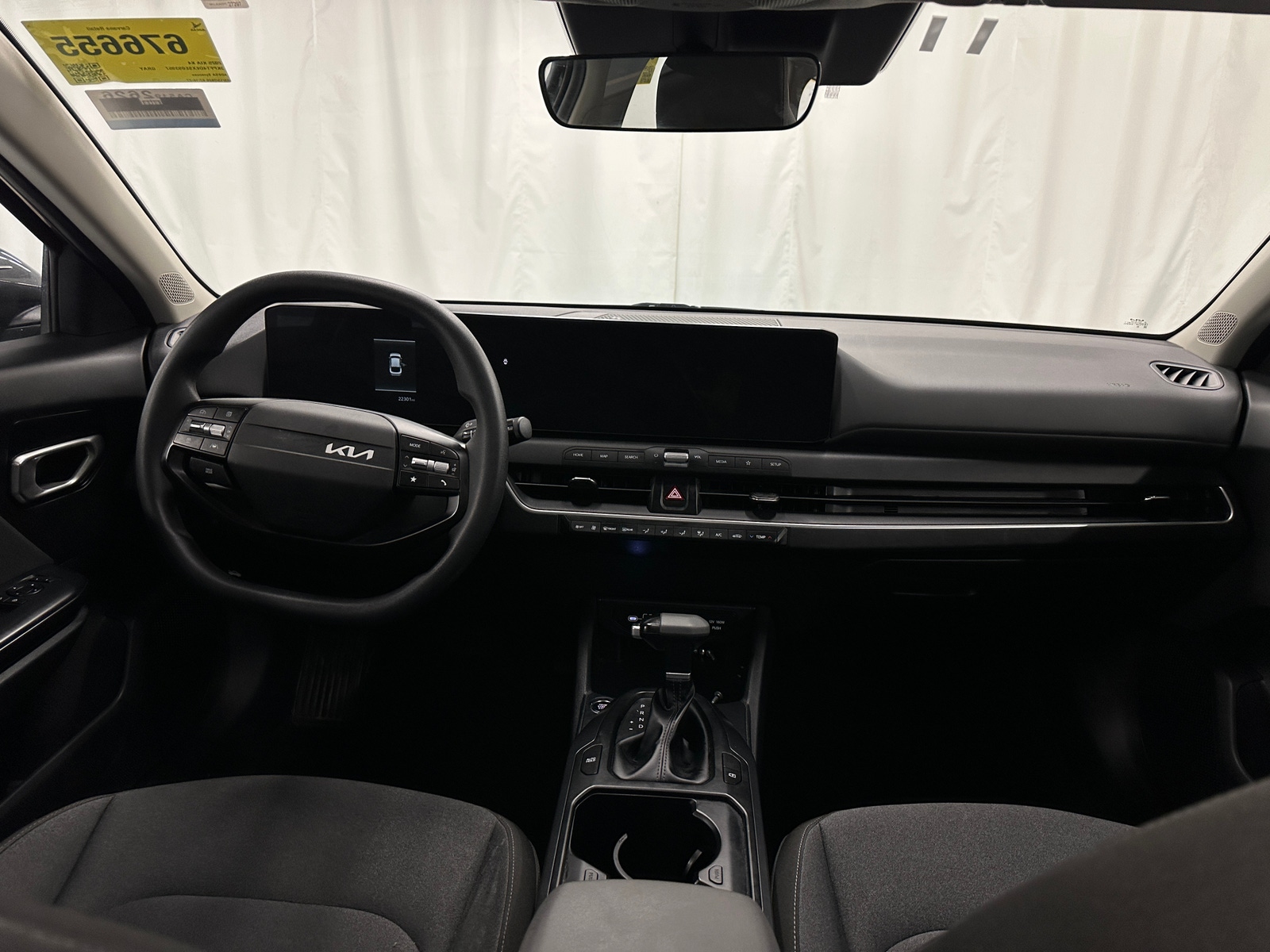 Thumbnail: 2025 Kia K4 - 3