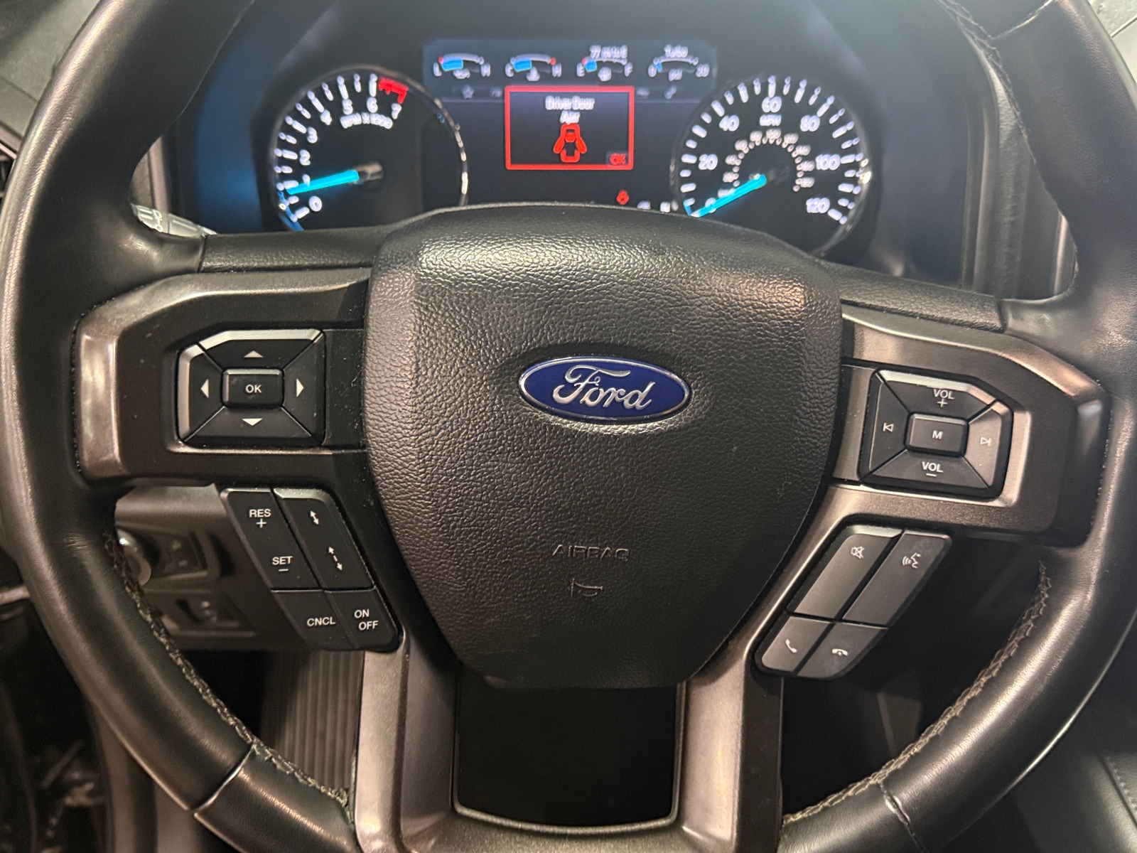 Thumbnail: 2021 Ford Expedition - 4