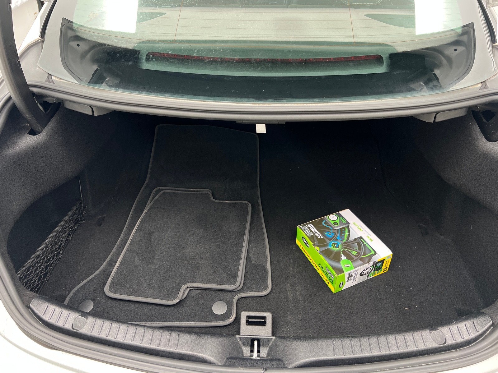 Thumbnail: 2017 Mercedes-Benz C-Class - 3