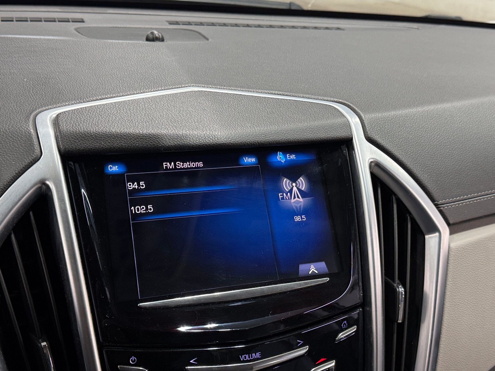 Thumbnail: 2015 Cadillac SRX - 3