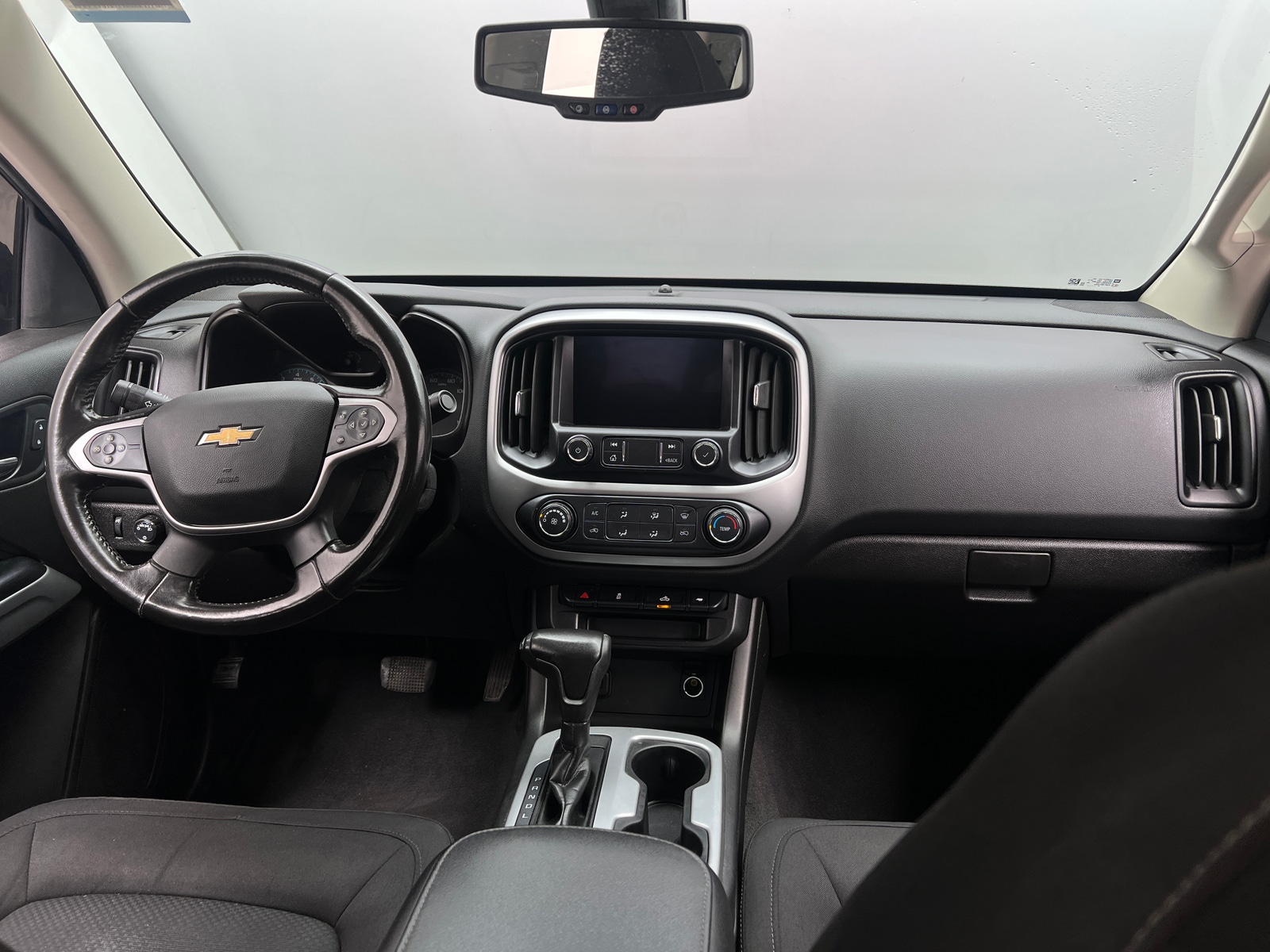 Thumbnail: 2021 Chevrolet Colorado - 3