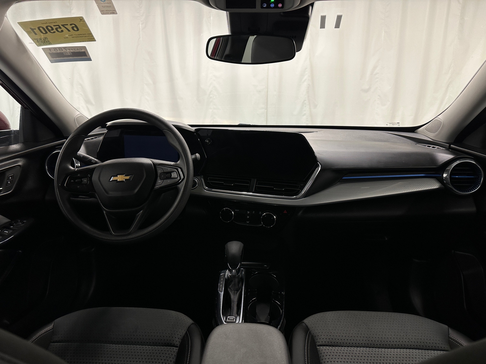 Thumbnail: 2025 Chevrolet Trax - 3