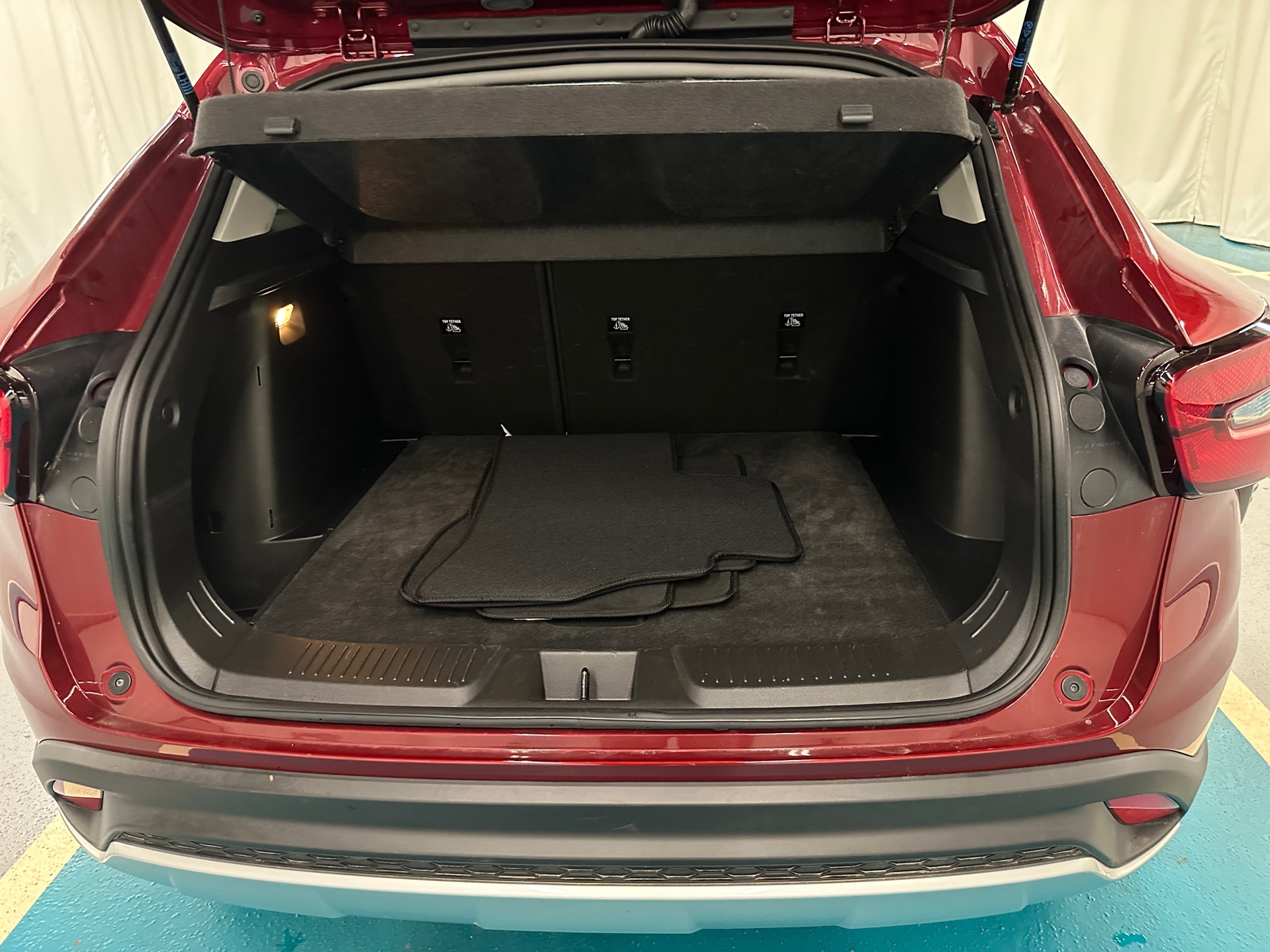 Thumbnail: 2025 Chevrolet Trax - 7